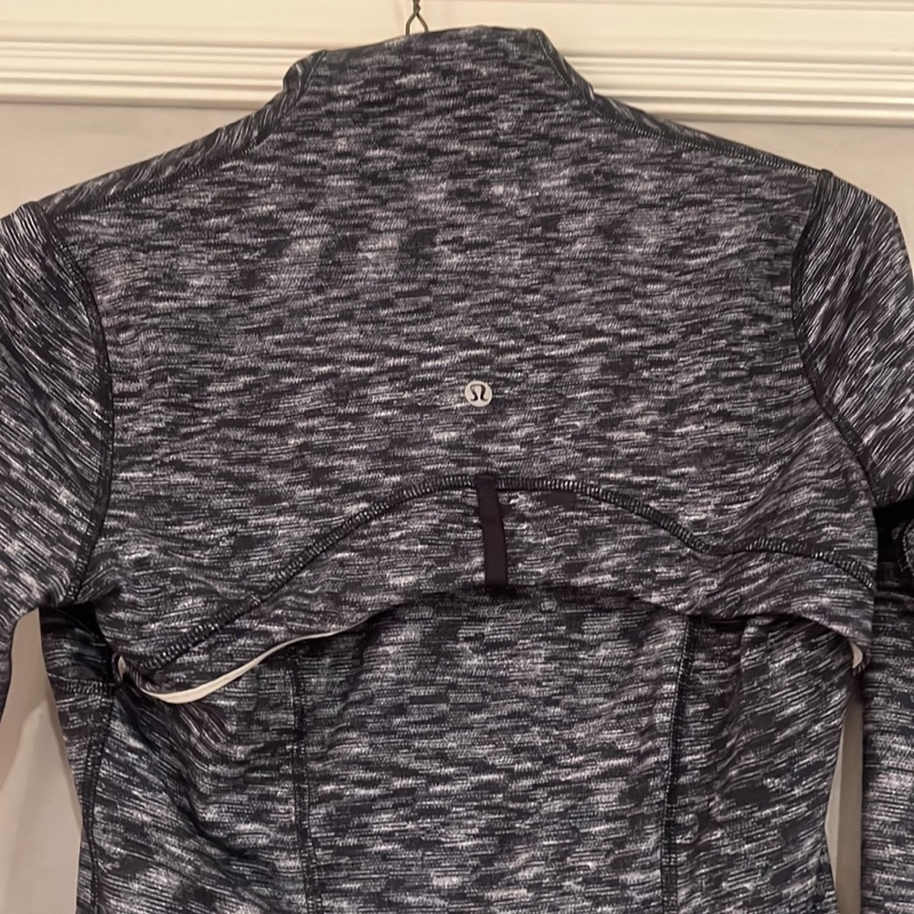 LULULEMON Jacket - Picture 5 of 6